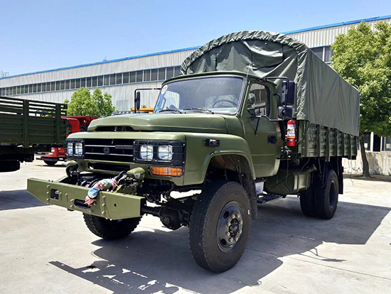 4��4�(q��)��(d��ng)ԽҰ��܇(ch��)